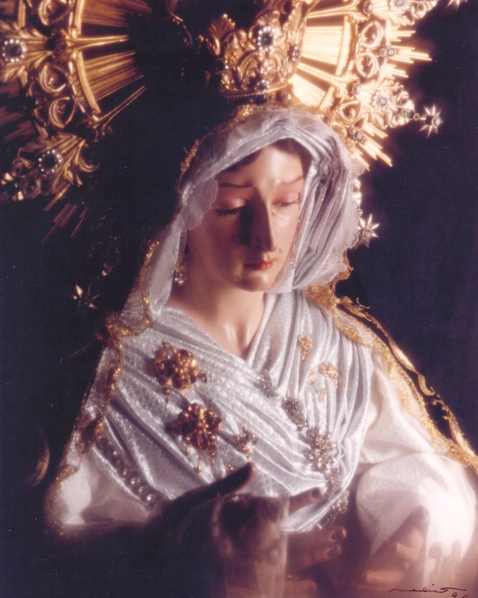 SoledaddePriego's tweet photo. Ave María a la Santísima Virgen de la Soledad para rogarle por la tan ansiada y necesaria lluvia para nuestros campos. 

Dios te salve María llena eres de gracia, el Señor es contigo, bendita tú eres entre todas las mujeres y bendito es el fruto de tu vientre, Jesús.
[...] https://t.co/mMtUIdzoSr
