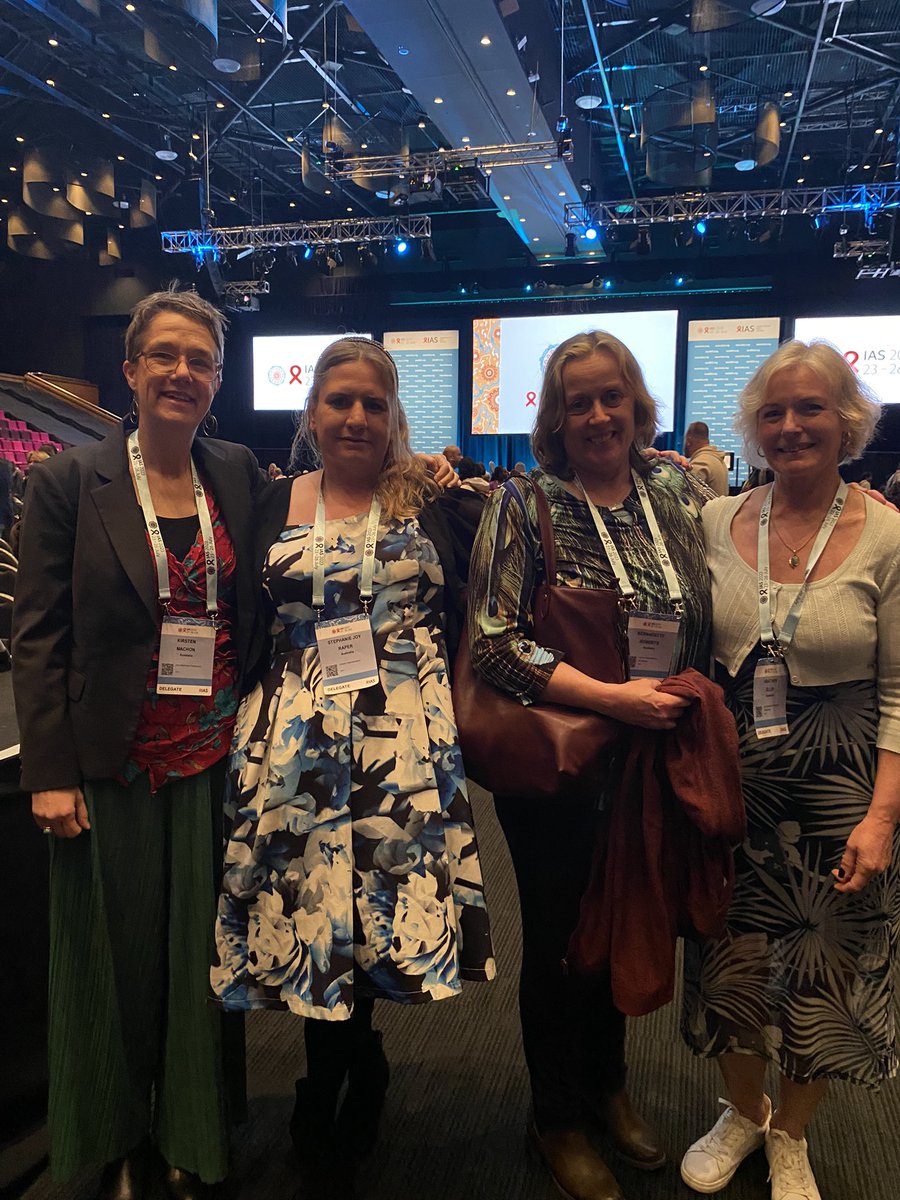 Heather Ellis tweet media