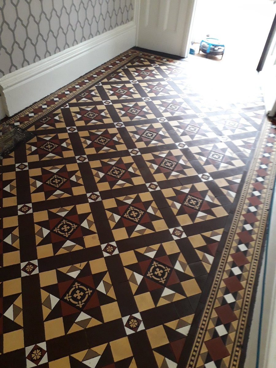 Another wonderful Minton floor cleaned up, I just love working on these floors, Victorian and Edwardian floor cleaning and renovation for Derbyshire Nottinghamshire Leicestershire Lincolnshire Warwickshire and Yorkshire spcarpetandupholsterycare.com