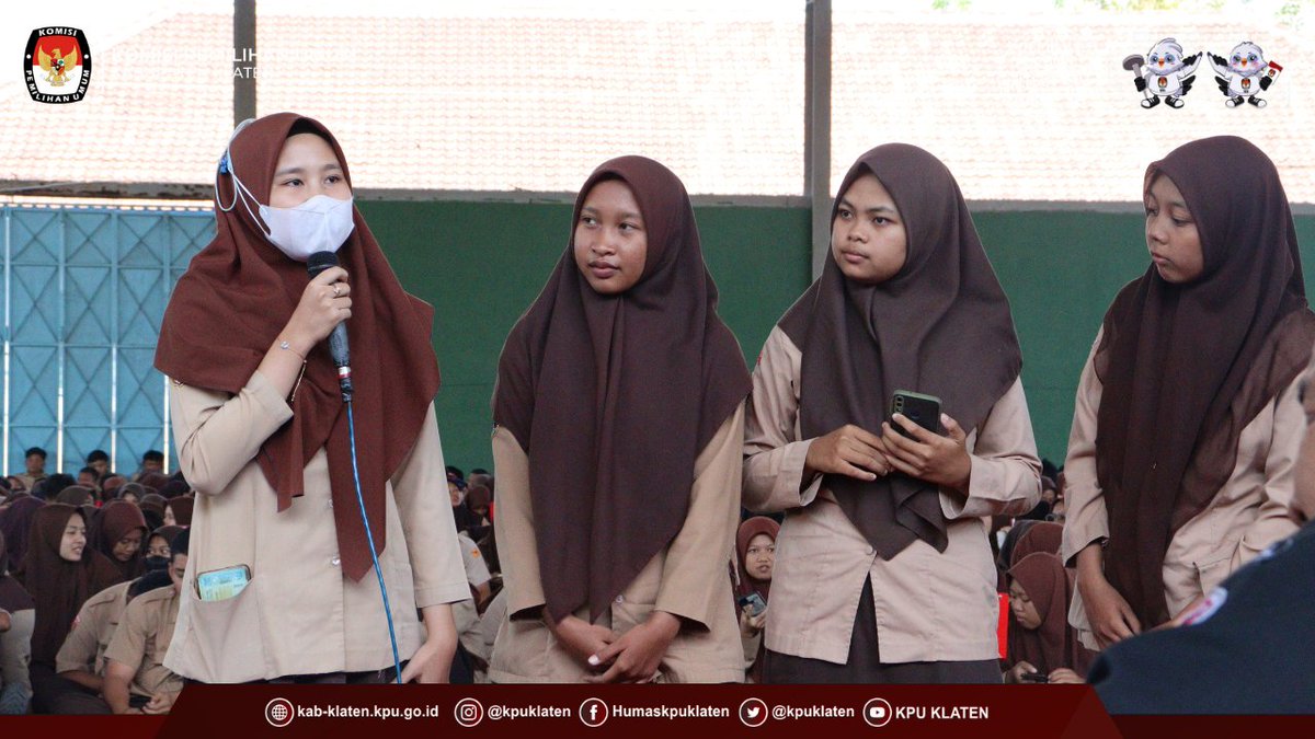 #TemanPemilih Hari ini (28/07) KPU Kabupaten Klaten melakukan Sosialisasi Pendidikan Pemilih Pemula ke SMA Negeri 1 Cawas. Penyampaian Materi oleh Devisi Teknis Penyelenggaraan Pemilu KPU Kabupaten Klaten Bapak Samsul Huda, S.H.I.

#KPUMelayani
#PemiluSerentak2024