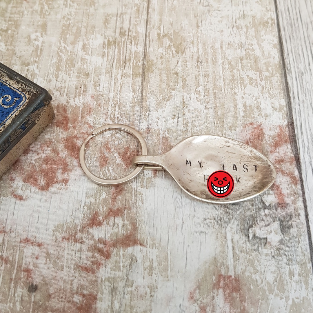 martisanne's tweet photo. Ever wondered what happens to your last fuck ? Look here you can carry it with you https://t.co/rpUvLSnoyr #SMILEtt23 #lastfuck #spoonkeychain #rudegift #swearyfun #sweary #fuckit #thatshowiroll #funnygift https://t.co/7Q66W8wCQY