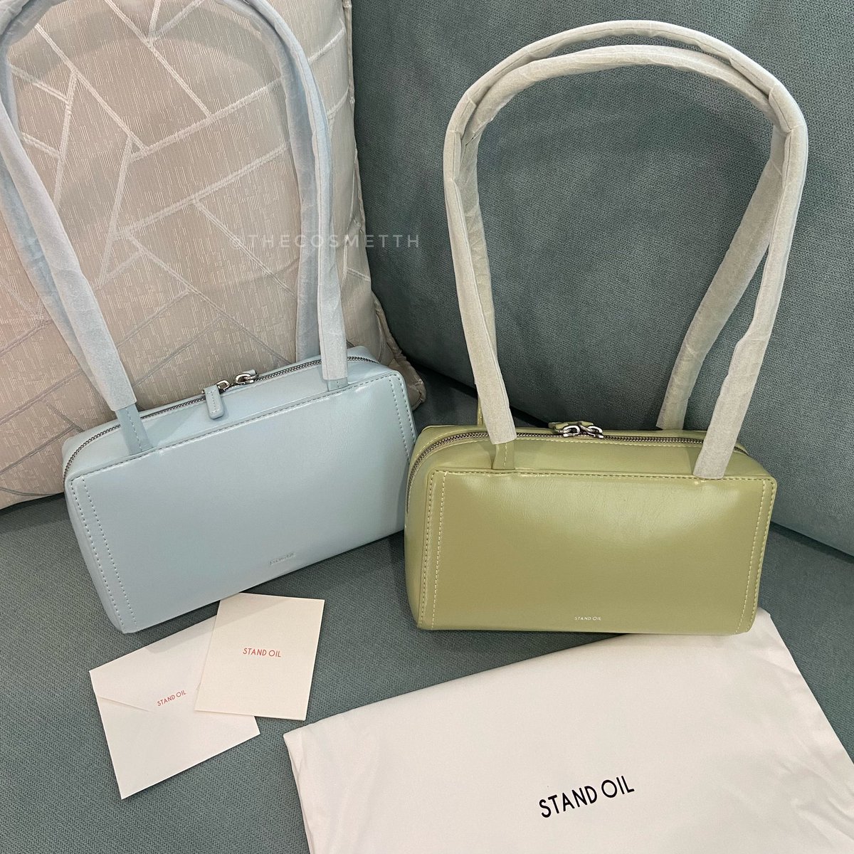 TheCosmetTH's tweet photo. 📌#พร้อมส่ง ค่าส่งฟรี
New!! stand oil post bag  

#standoil 
—  soft blue / basil
ราคาเพียง 3,490.-  

— black / white
ราคาเพียง 3,290.-

#ใช้ดีบอกต่อ #กระเป๋าstandoil #กระเป๋าเกาหลี #กระเป๋า #HowtoPerfect #cosmetอยากขาย https://t.co/GXtm9VBb3T