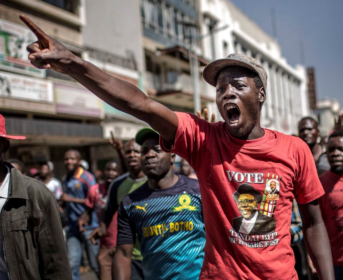 PacheduZW's tweet photo. Don't allow them to steal a whole Bulawayo province!

#Resist https://t.co/fcBhpQvML1