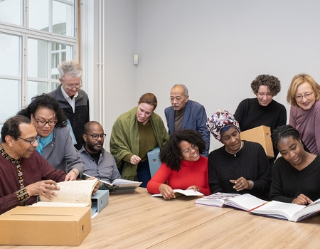 Jerry Bergraaf is trots op zijn Surinaamse afkomst. Voor het onderzoek naar het koloniaal verleden van Tilburg gingen we met hem in gesprek. “De overgang van Suriname naar Nederland was groot."
buff.ly/3pVd9jT
#koloniaalverleden #tilburg <a href="/gemeentetilburg/">gemeentetilburg</a> #suriname