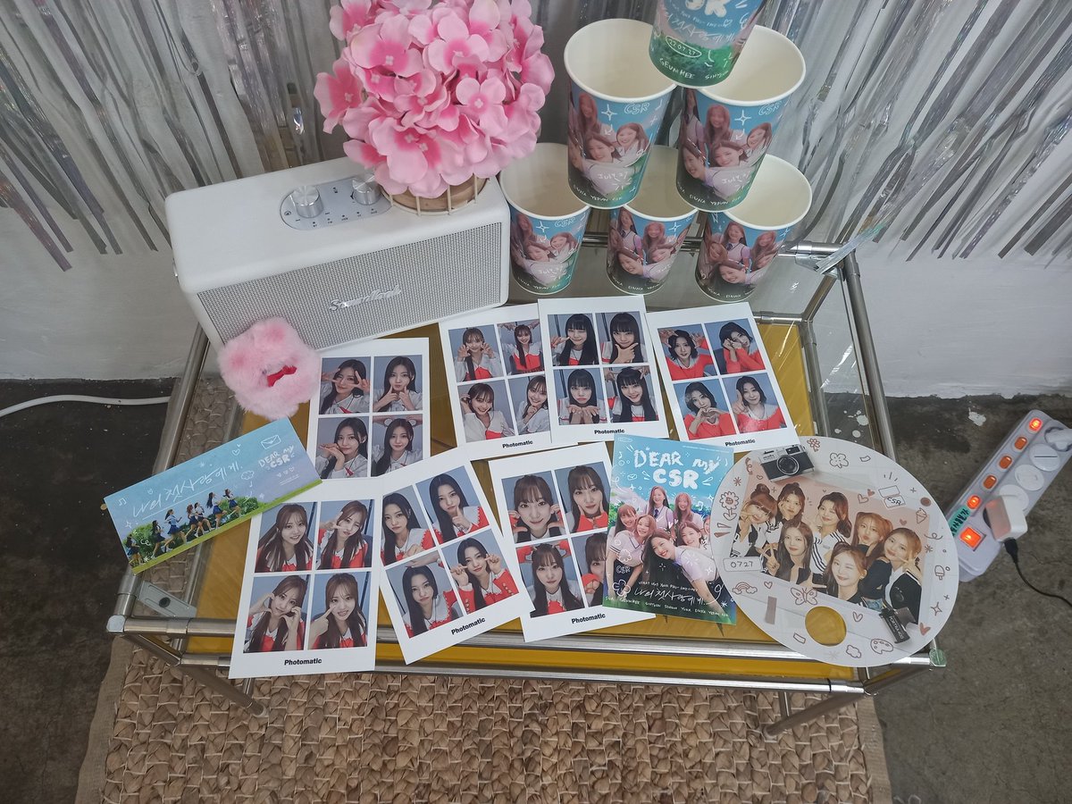 shwa_7272's tweet photo. #우리의_첫번째_여름 #주파수_72_72Hz
너무 많은 추억과 특전을 얻었던 카페 니타! 선착 특전 파우치와 엽서, 포스터, 드래곤볼해서 수령한 슬로건까지!! 아마 저에게 한동안 잊지 못할 기억이 될거 같습니다! 첫사랑의 첫카페투어 현장에 함께해서 행복했습니다 장소도 너무 쾌적했어요 💖 https://t.co/NbKunlYS4d