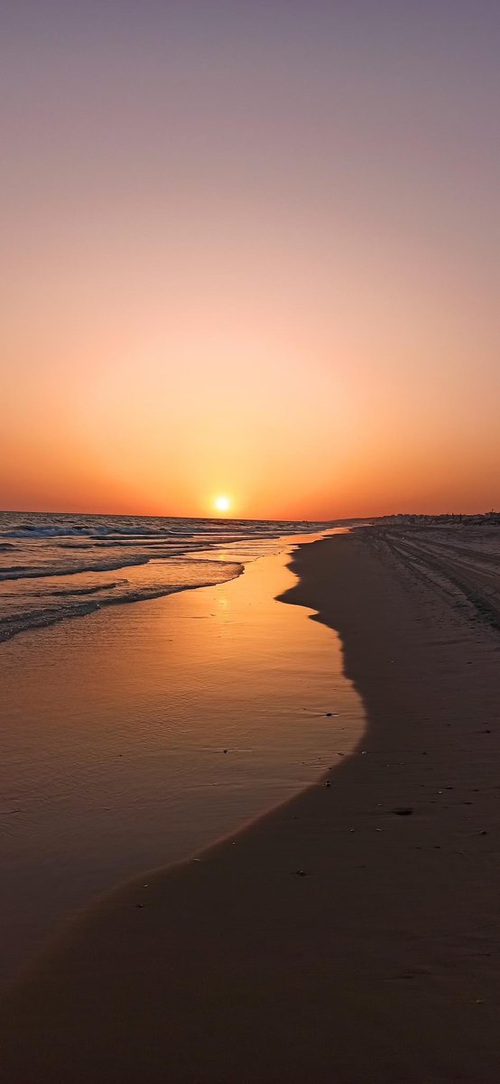 carnacea's tweet photo. #BuenosDías Disfrutad de los detalles que la vida nos regala cada día. Sed felices. #FelizViernesATodos #Verano2023 #CadaDíaCuenta https://t.co/xeX8OzESEk