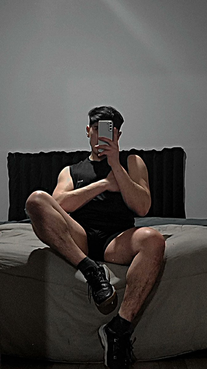 SirovsBenja's tweet image. Post crossfit 🫠