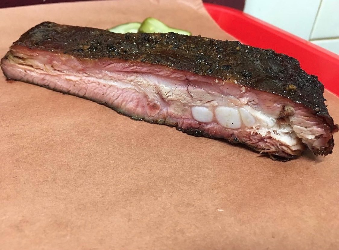 mikesbbq_215's tweet photo. Ribs Yo!!! Heading to the shore? Mountains? Grab a rack to go!!! Online ordering is live ! Dine in , Take Out, Delivery!! #pittoplate https://t.co/l3Hu8aVdqB