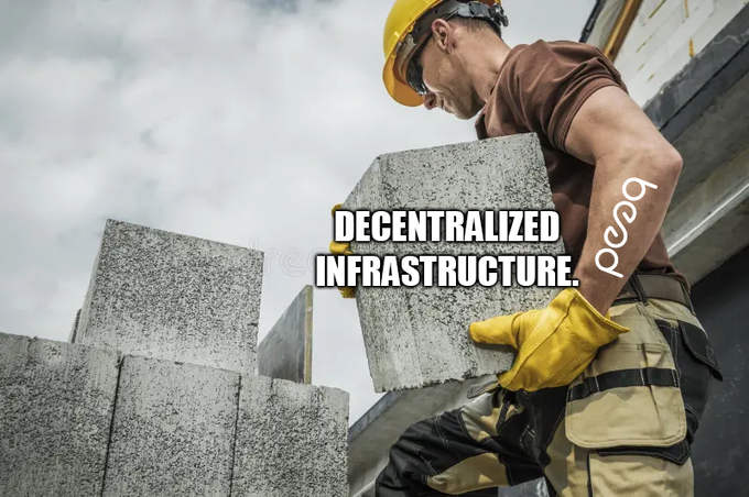 Nao_RMC's tweet photo. 🚀 #DePIN is redefining digital assets, emerging as a vital investment  in the fast-growing blockchain and digital currency realm. 
@peaqnetwork  incentivizes the community to build #DePIN, empowering users to govern  &amp; earn from connected machines' goods and services.🌐💪 https://t.co/wdICrUxBmF