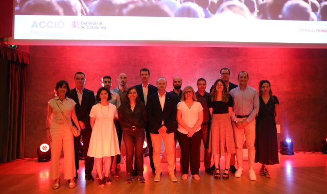 bcn_empreses's tweet photo. L'empresa #RokaFuradada ha sigut escollida com una de les 10 #CataloniaExponentialLeaders 2023 a l'#ExponentialDay23. 🏅

La #startup, que va estar a la #IncubadoraGlòries i ara s'allotja al #ParcTecnològic, és considerada una de les empreses catalanes més disruptives. 🔝 https://t.co/blWObvgfye