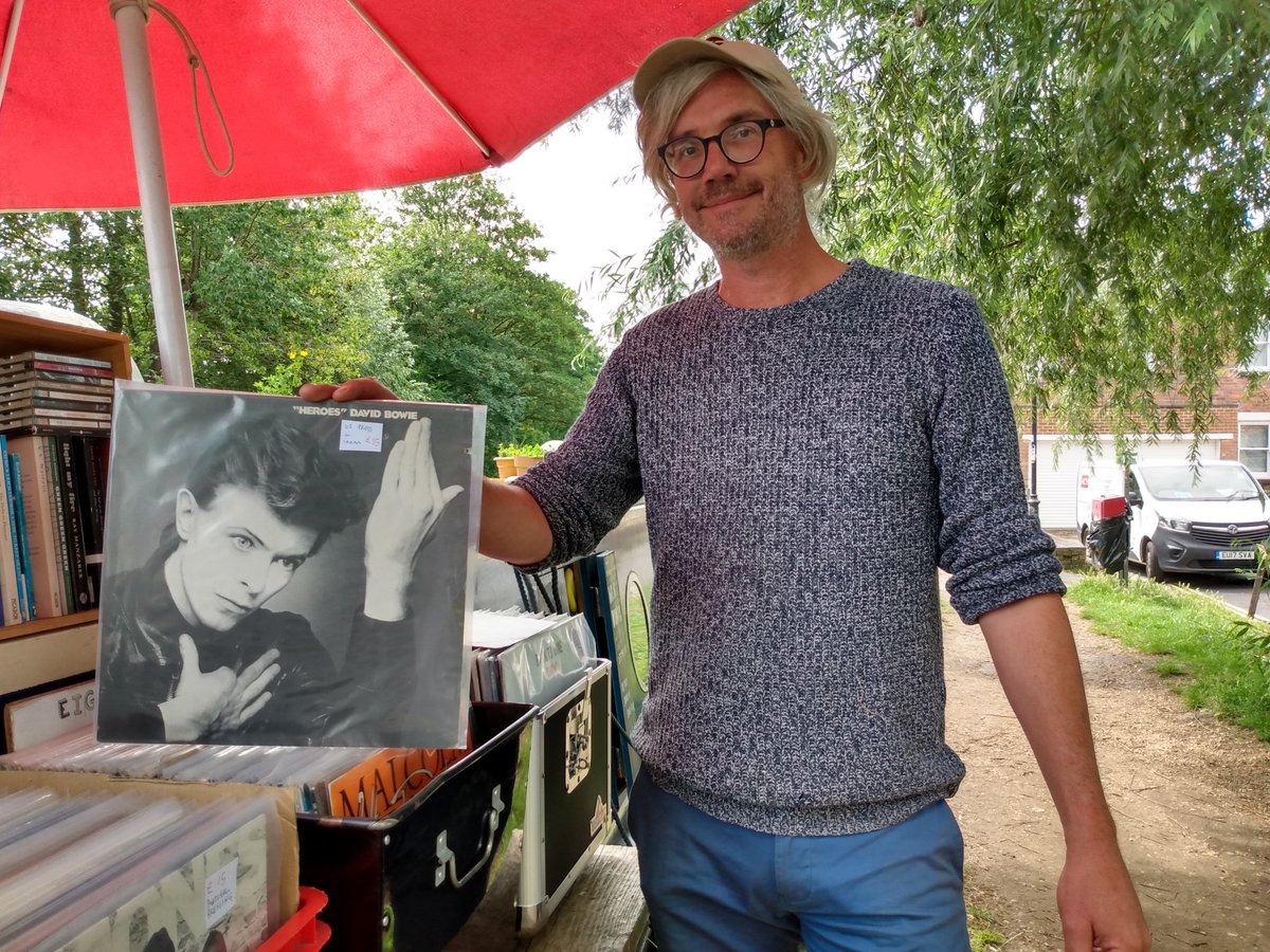 The Record Deck, a floating record shop, will be on the Oxford Canal this weekend near St Barnabas Church @therecorddeckuk