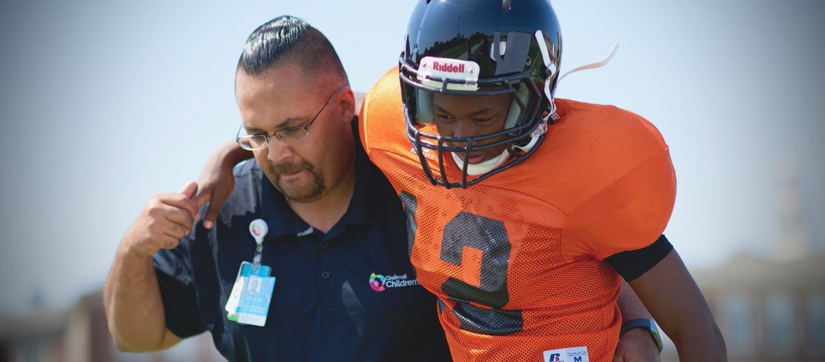 NECPeds's tweet photo. Is your child practicing for their sport over the summer months? @CincyChildrens has all the info you need for your athelete to stay hydrated and healthy during practice in the heat.
https://t.co/feBy2Y7Q8W https://t.co/YhyzIHJSx9