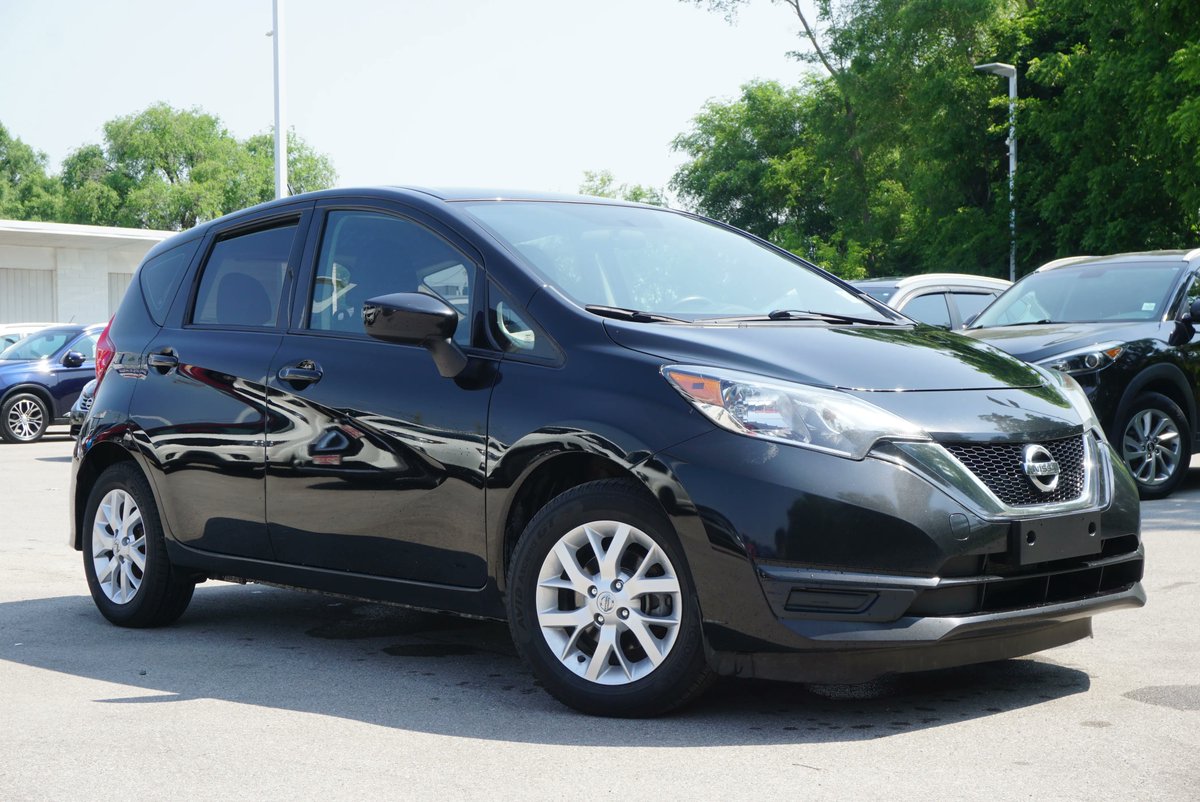 ezeecreditauto's tweet image. Elevate your daily drive with the stylish and efficient 2018 Nissan Versa Note! Stand out on the road with its striking design, enjoy its impressive fuel efficiency, and experience spacious comfort. Schedule a test drive today! #NissanVersaNote 🔗 Visit: buff.ly/3C0LjVz