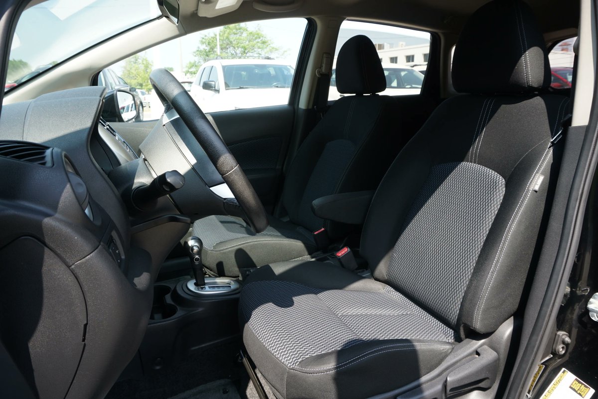 ezeecreditauto's tweet image. Elevate your daily drive with the stylish and efficient 2018 Nissan Versa Note! Stand out on the road with its striking design, enjoy its impressive fuel efficiency, and experience spacious comfort. Schedule a test drive today! #NissanVersaNote 🔗 Visit: buff.ly/3C0LjVz