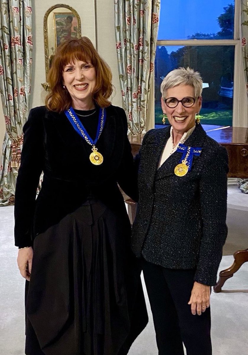 Last night at <a href="/NGVMelbourne/">NGV</a> we celebrated the remarkable leadership &amp; achievements of Margaret Gardner AC, outgoing Vice-Chancellor of <a href="/MonashUni/">Monash University</a> &amp; retiring board member of <a href="/ANZSOG/">ANZSOG</a> - &amp; incoming <a href="/VicGovernor/">Governor of Victoria</a>! Thank you <a href="/GardmarM/">Margaret Gardner</a> for your inspiring service #MakeChange