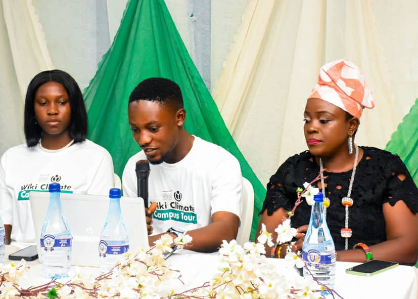 WikiclimateCNG's tweet photo. Last week Saturday was yet another panelist session  at University of Ibadan. 

It was an interesting session with different experienced panelist who shared their knowledge about climate and how it affects the environment. https://t.co/cBAUzrcDkO