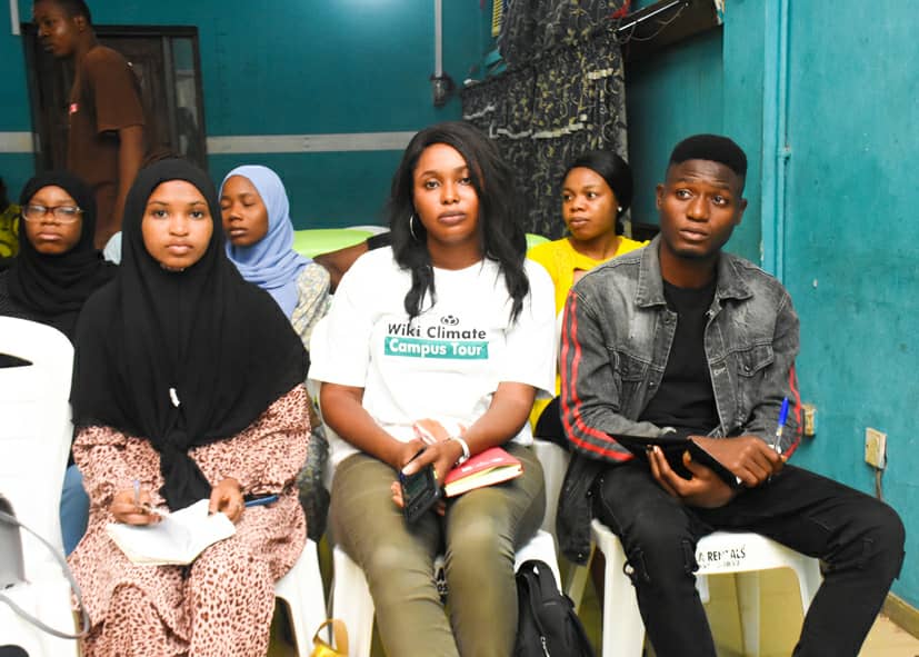 WikiclimateCNG's tweet photo. Last week Saturday was yet another panelist session  at University of Ibadan. 

It was an interesting session with different experienced panelist who shared their knowledge about climate and how it affects the environment. https://t.co/cBAUzrcDkO