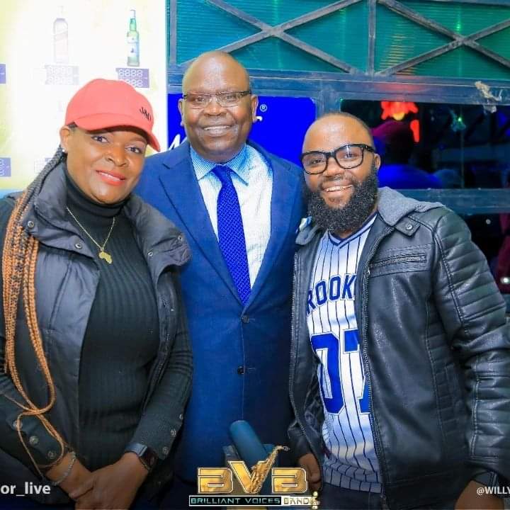 BonfaceOngeriW's tweet photo. When @SuzannaOwiyo approves then you know it's good. Sisi kama mafans tunataka collabo sasa. #JohnnyJunior @JohnnyJunior_09 https://t.co/3vUiNPU2lp