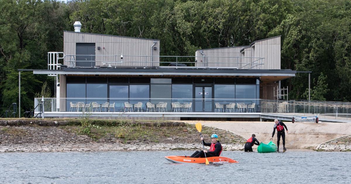 LisvaneLlanRes's tweet photo. Today is the day! Our beautiful site and new visitor centre is finally open to the public. 

☕ Visitor Centre, Cafe, Grab &amp; Go, Balcony
🛶 Canoes, Kayaks, Sailing
🦆 Nature, Bird-watching, Bird Hide
🥾 Walking, Story Trail

Find out more: https://t.co/awgYKYS7cw https://t.co/Z7HX1iHw6N