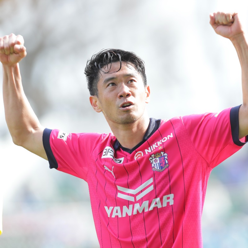 GoalJP_Official's tweet photo. 🇯🇵 #セレッソ大阪 がフランス王者を撃破！🔥

パリ・サンジェルマンに先行される展開も、#ジョルディ・クルークス、#北野颯太 の得点で2度追いつくと、#香川真司 のゴールで逆転勝利！

🆚セレッソ大阪 3-2 PSG
⚪️17分 エキティケ
🌸22分 クルークス
⚪️49分 ヴィティーニャ
🌸67分 北野
🌸79分 香川