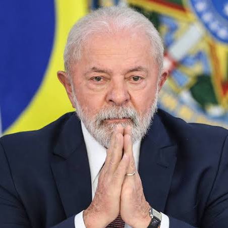 choquei's tweet photo. 🚨AGORA: Desemprego cai para 8% no segundo trimestre de 2023. É o melhor resultado para a taxa neste período desde 2014 (6,9%). https://t.co/TBYsJ6qYmd