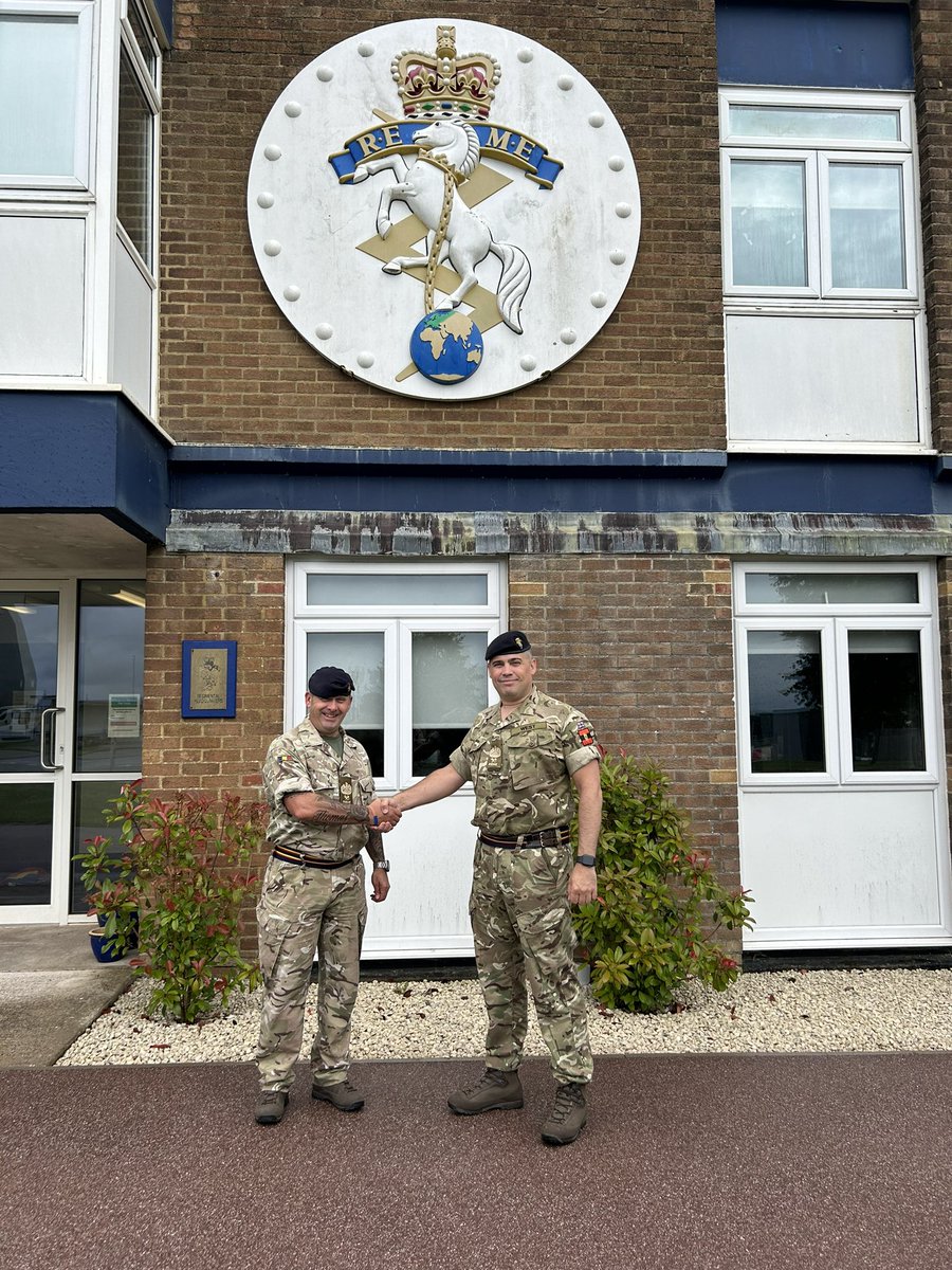 That’s me handed over to ASM Watts this week. My aim for this account was to showcase the good work being done by the REME reserve with 99.9% of the feedback being positive. 

It’s been a blast, I’ve met some exceptional people doing excellent work! 
Stay safe.. 
Arte et Marte 🇷🇴