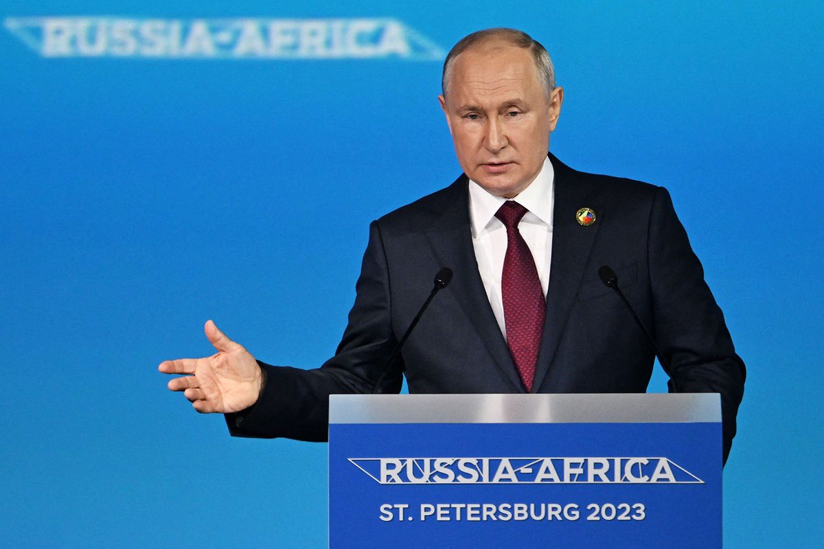 Dr_LCorredor's tweet photo. Russia-Africa Summit
#Evil PUTIN writes off the debts of:
Somalia ๐ธ๐ด - $690 million
Angola ๐ฆ๐ด -$3.5 billion
Ethiopia ๐ช๐น - $5 billion
Algeria ๐ฉ๐ฟ - $5.7 billion
Libya ๐ฑ๐พ - $4.5 billion
Q: WHEN has the US written off a debt or given tonnes of FREE Food?
WHY is Putin #demonised ? https://t.co/zheFVrMBg2