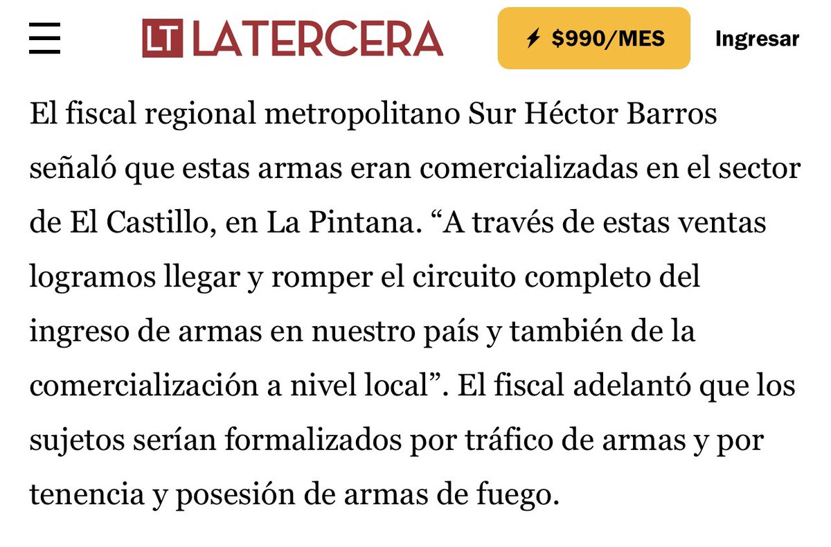 ClaudiaPizarro's tweet photo. Muchos vecinos y vecinas de La Pintana han caído víctimas del alto poder de fuego del crimen organizado. También lloramos el asesinato del cabo de Carabineros Óscar Galindo. La Fiscalía y la PDI nos confirman ahora lo que era un secreto a voces: Que había inescrupulosos vendiendo armas a la delincuencia en nuestra comuna. Uno de ellos, presidente de la Asociación Gremial de Armerías. El mismo que criticaba los planes para desarmar a los civiles. La vida humana es sagrada y con ella no se lucra. 💜🙏🏼🦋