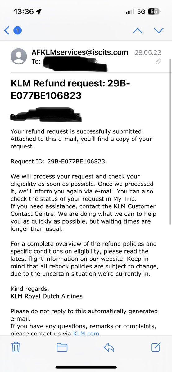 StarksKatherine's tweet photo. @KLM 
how can it be that in the case of a flight delay one person gets the refund and the other is denied even though same flight? https://t.co/yn4HU3jM3n