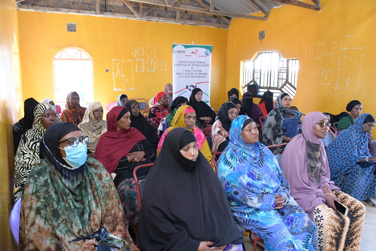 Isiolo_CEED's tweet photo. Women community policing leaders village incidence reporting and networking session at bula pesa comprising of women leaders who understand local conflict dynamics to enhance EWER at the village level supported by @USAIDKenya @tendasasa https://t.co/uOjVTBiW47