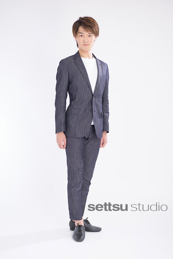 settsustudio's tweet photo. #劇団四季 にエントリーするための撮影ご予約が増えてきました。
昨年度はバストアップ、ウェストアップ、全身の3種類の写真が必要で、レオタードやワンピースなど衣装を替えて撮影する方もおられます。

毎年、合格された方からのご報告をいただいております！
みなさまの喜びが私共にとっての励みになります！

ご予約は
0784511601

@settsustudio 

#劇団四季
#劇団四季オーディション
#東京ディズニーリゾート
#USJ
#プロフィール
#プロフィール写真
#宣材写真
#オーディション写真
#スナップ写真
#スタジオ
#thelittlemermaid 
#リトルマーメイド劇団四季 
#ミュージカル
#バレエ
#声優
#テーマパークオーディション 
#テーマパークオーディション写真
#テーマパークダンサー 
#テーマパークダンサー写真
#キャラクター
#シンガー
#アクター
#アクトレス