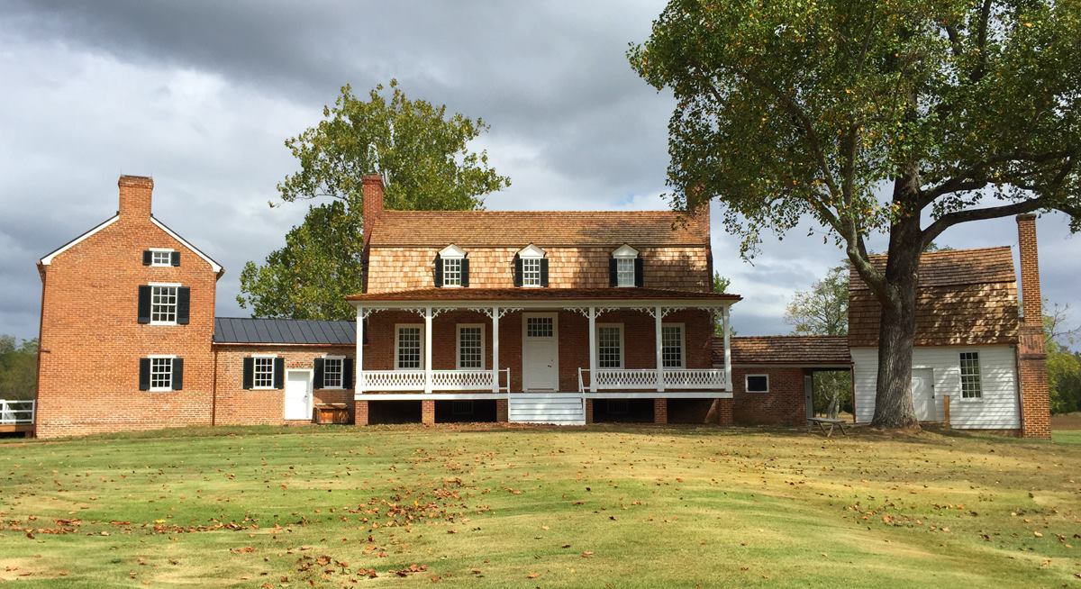 ExploreCharlesC's tweet photo. Visit Thomas Stone National Historic Site to tour the home of one of the signers of the Declaration of Independence, hike along two miles of trails, + more. For more info, visit https://t.co/O3uzPIYuVb. @ThomasStoneNHS https://t.co/tFWBvAJi11