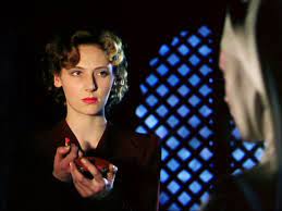 MMRibeiro5's tweet photo. #Bales2023FilmChallenge 
7.29: Lipstick

Black Narcissus https://t.co/IW14JFbM5R