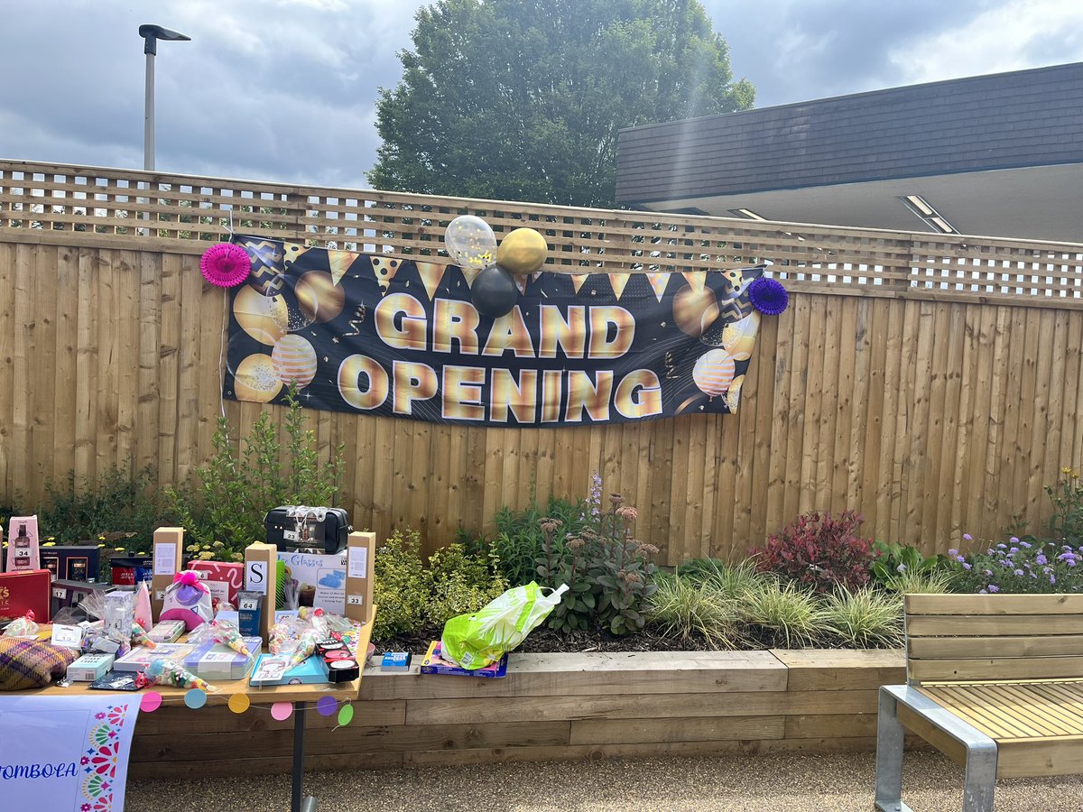 schofe09's tweet photo. What a fabulous day for our summer fair, even the sun made an appearance ☀️ our new garden is now officially open! Thank you to everyone that has been a part of creating such a special place for us all to enjoy &amp; a big thanks to everyone who came today  @GMMH_NHS @LauraLarkinRMN https://t.co/PfPHpK9KFE