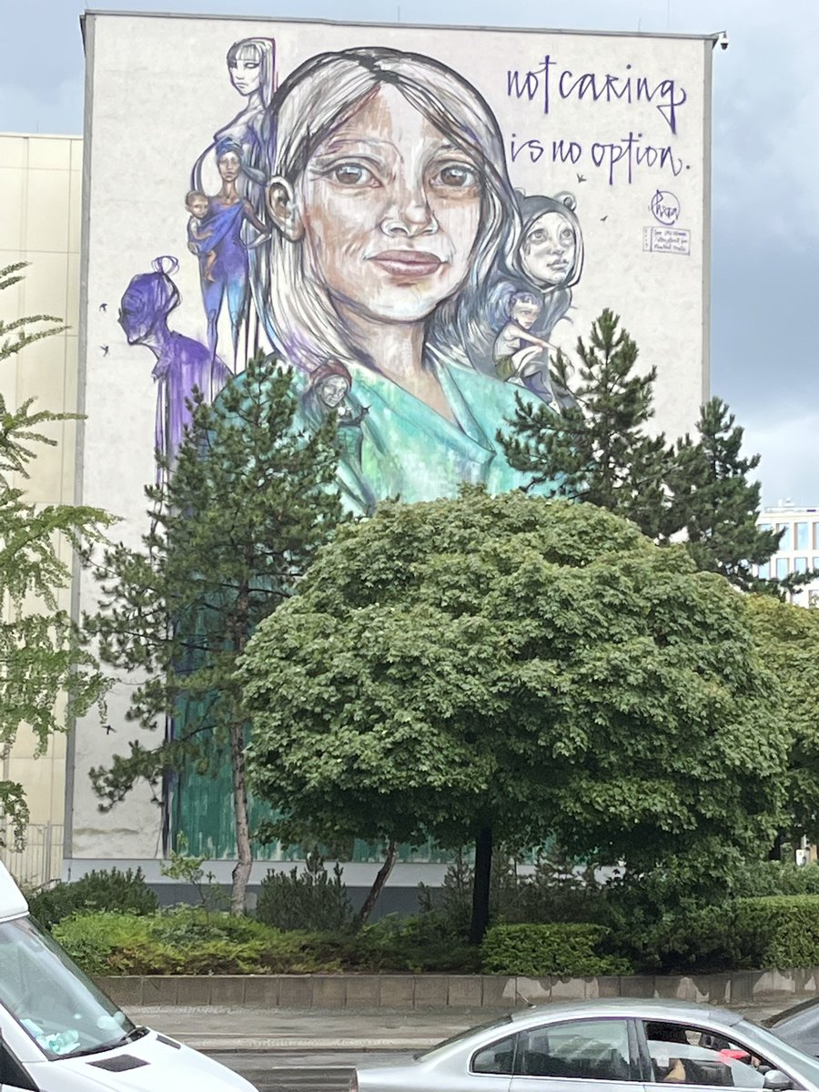 maxmueller6's tweet photo. 1st in #Germany , @UNWomen_Germany - the power of #Art for #GenderEqualityMurals has a place in #Berlin now- come see it , nearby at Müllerstrasse! #StreetArtMankind - proudly supported by #teambayer @BayerDialog -thanks to @ChialoJoe for celebrating the opening! https://t.co/aJgzlamtQE