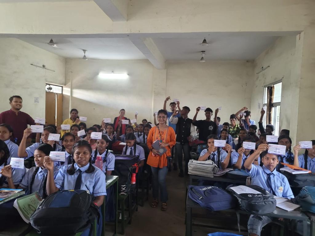 abvp_korba's tweet photo. अखिल भारतीय विद्यार्थी परिषद दीपका इकाई जिला कोरबा में सदस्यता अभियान चलाया गया।जिसमें अनेकों विद्यार्थियों को विद्यार्थी परिषद से जोड़ा गया व विद्यार्थीयों ने सदस्यता में बढ़ चढ़ कर हिस्सा लिया। https://t.co/F4wRIkxS2b