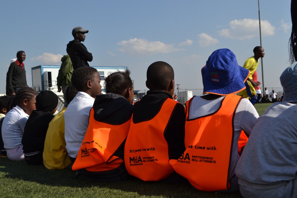 motsoeneng_bill's tweet photo. It's Game Time with MBA Incorporated. 💯⚽#MBA67Mins4BokamosoFC #MadibaDayCup2023 #MBAInc https://t.co/gJIfoJ17oo