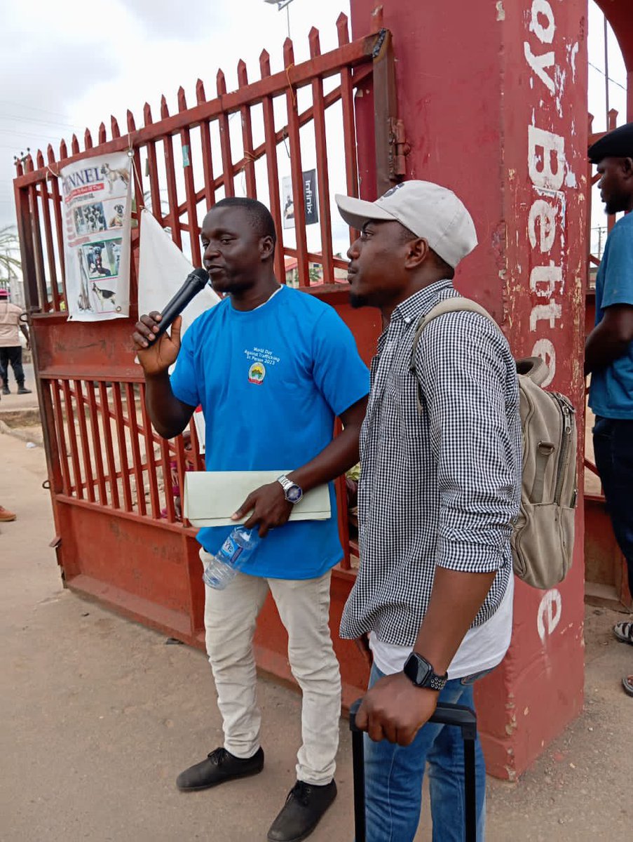SODEF_'s tweet photo. To Commemorate World Day Against Human Trafficking in Ekiti State 

Office of the First Lady in collaboration with the office of the Ekiti state  Attorney General staged a walk from Irona market to Fajuyi market sensitizing the community on the need to stay https://t.co/4lQ2DWcUky