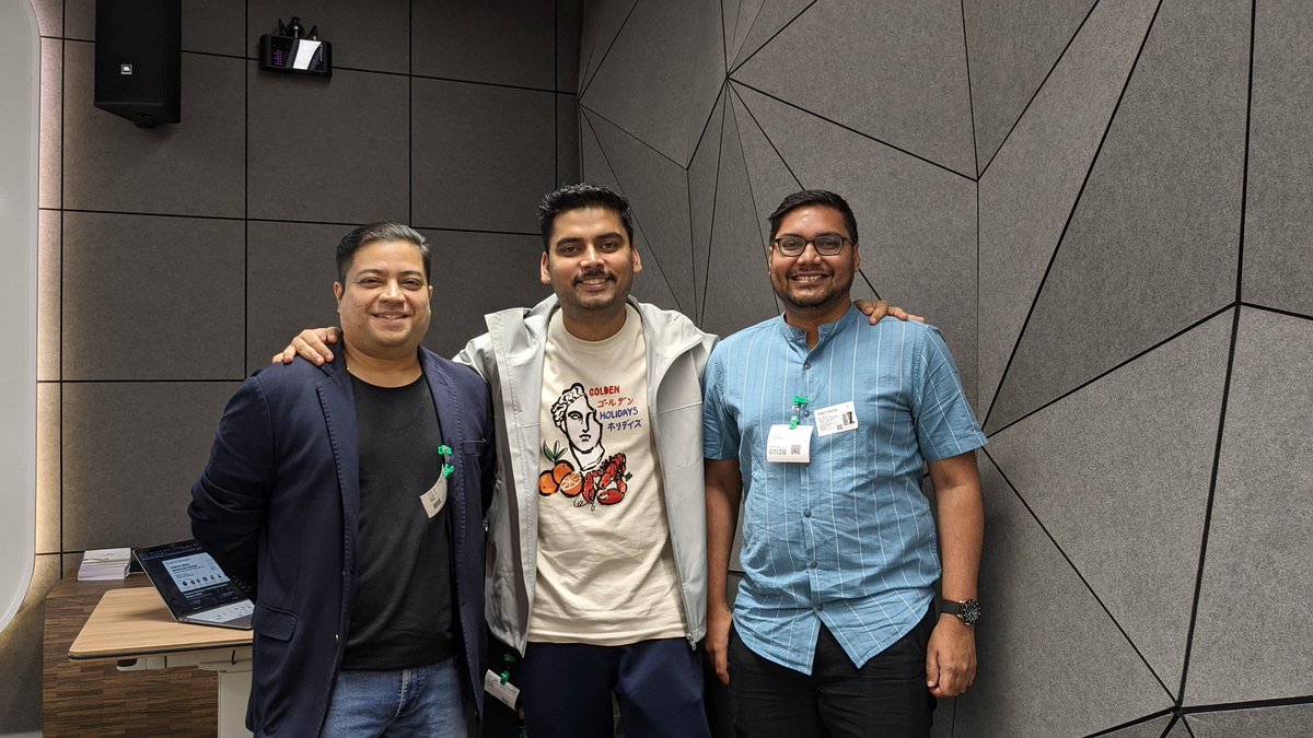 web3incommunity's tweet photo. GM GM ☀️ Web3IN Fam!!
We're here in Breezy Bengaluru🌥️ today hosting an evening with Web3 Founders &amp; VC's at @google. 
We're all set to host you at the campus! 95% of attendees are developers today with 60% of them building web3 projects.
Follow this 🧵 for happening updates👇 https://t.co/X8iKIHO7MJ