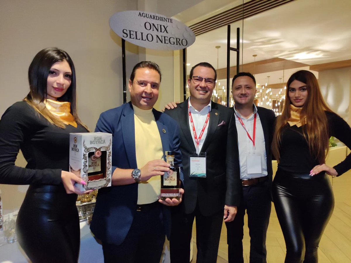 LicoreraBoyaca's tweet image. La @nlboyaca acompañó el #EncuentroAnticontrabando realizado en #Paipa, donde se dieron cita Secretarios de Hacienda y Jefes de Rentas de todo el país, para intercambiar experiencias y fortalecer relaciones interinstitucionales en la lucha de #TodosContraElContrabando.