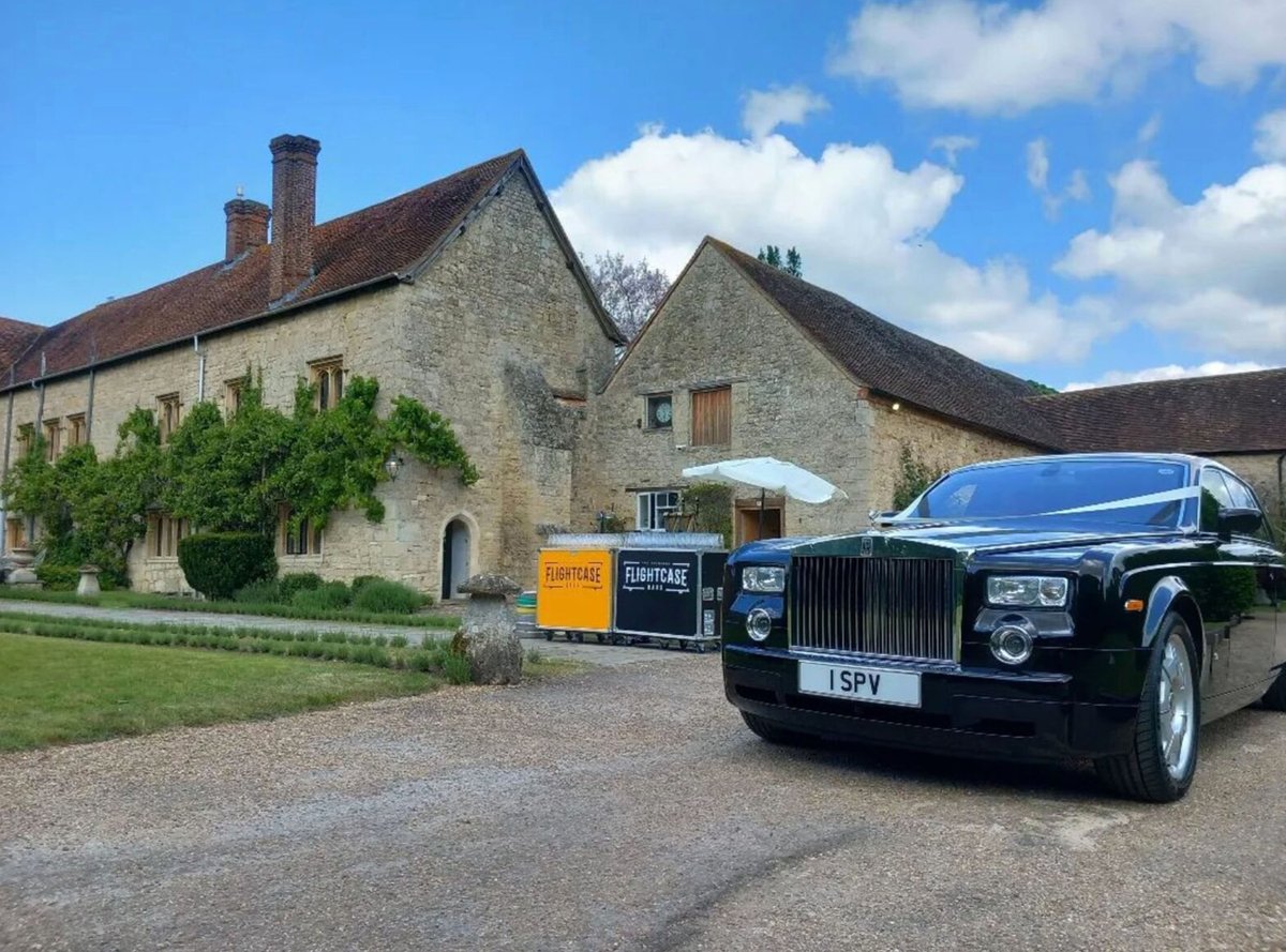 Flightcase Bars tweet media