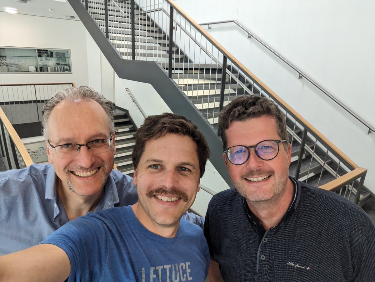 VisionBernie's tweet photo. Excited about the results of our #SchnurriJuli competition #1innovator #onlyWinners
@timweyrich @mcstammi 

@UniFAU https://t.co/fVk6hQ2Fyz