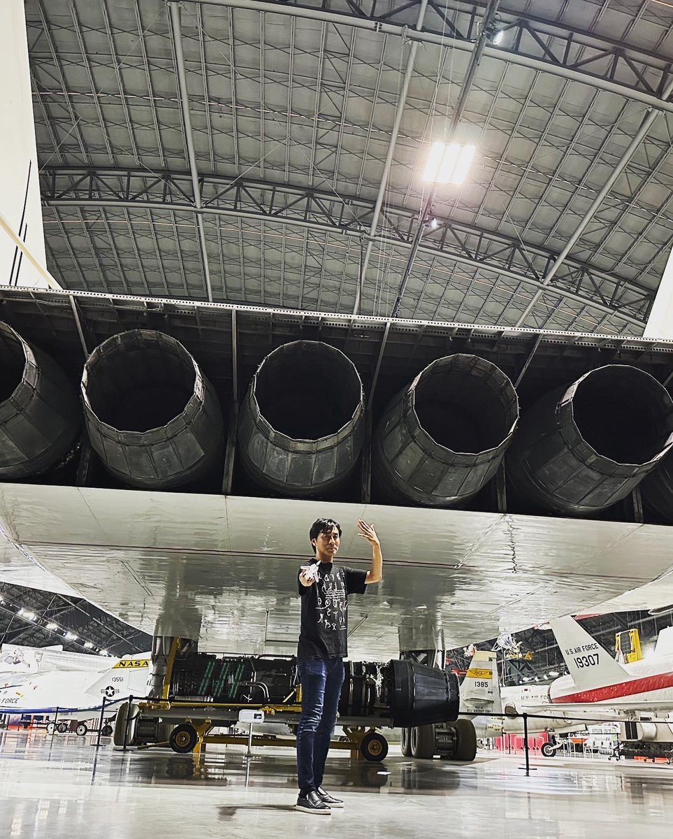 XB-70とVF-1 時空を超えて二つの、オリジナル、バルキリー達が出会う