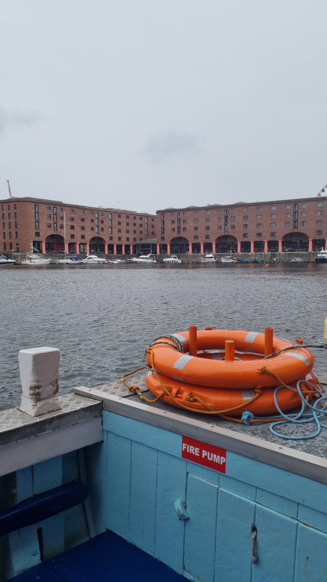 H21Mayat's tweet photo. Little break from the norm 🥰
One of my fav places - minus the footy team 🤣
#Liverpool #worldmuseum #albertdocks
@World_Museum @Tate https://t.co/7UJaBOrqrf