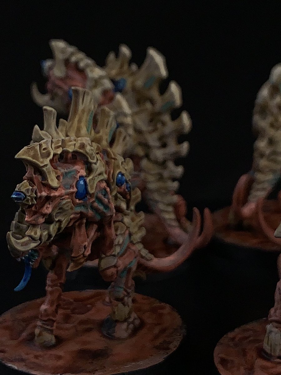 BionicSoup's tweet image. Barbgaunts done. Only screamer-killer and neurotyrant left from the leviathan box, but don’t think I’ll get them done by end of month. Happy with the progress though! #warhammer40k #warhammercommunity #warhammer #tyranids