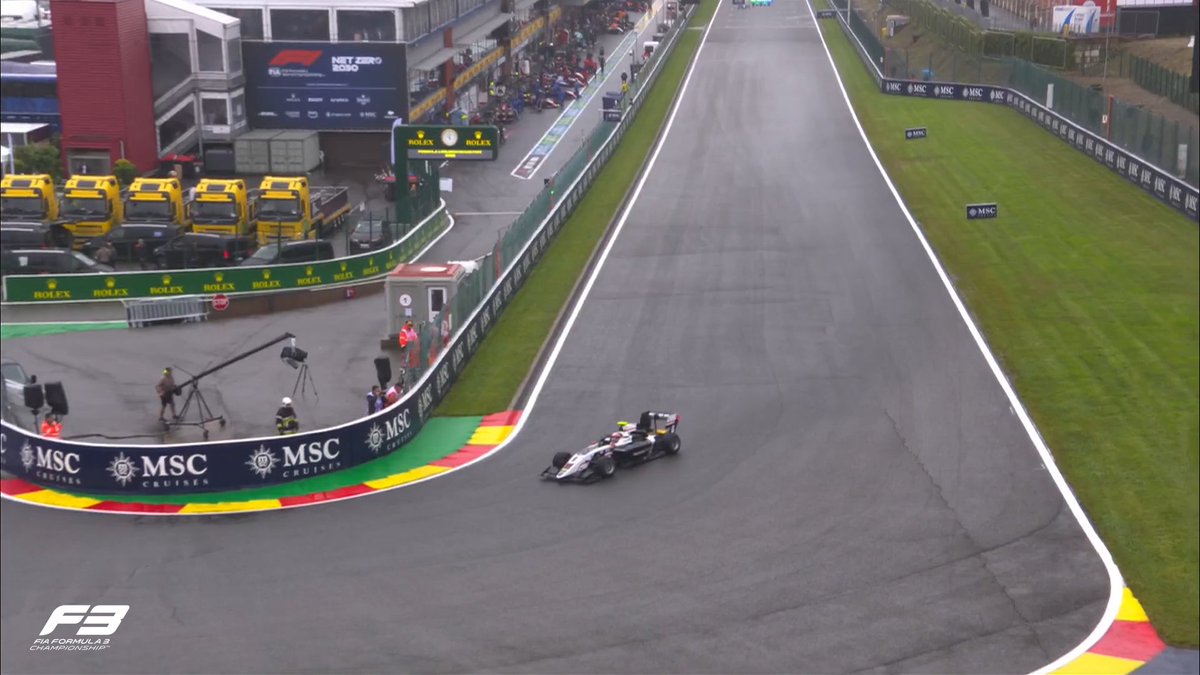 Formula3's tweet photo. La Sourcey   🤝   Saucy

#BelgianGP #F3 https://t.co/nGUWG4zRhJ