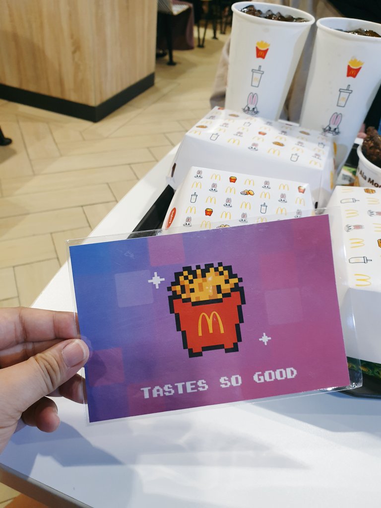 gyubbit_'s tweet photo. Mcdoyy buat makan ❌
Mcdoyy buat mulung ✅ https://t.co/FRSTK25C5p