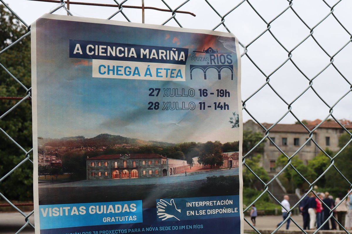 IIM_CSIC's tweet photo. 🏢🌊Seguimos na #ETEA guiando a #veciñanza polos 38 #proxectos que se presentaron ao concurso para construír o nosa nova sede no seu barrio!
Visítanos hoxe de 11:00 a 14:00h !.
A #investigación #mariña chega a #ETEA 😊
@CSICGalicia https://t.co/TRl6tGGG3y