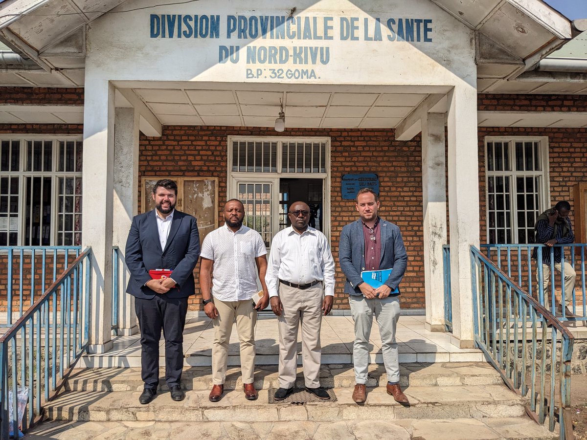SamBeckwith_'s tweet photo. 1/2 On termine notre semaine à Goma en rendant visite au Dr Janvier, directeur de la division provinciale de la santé. On a discuté des progrès du N.Kivu en matière de vaccination des enfants, de l'expertise de la province dans le contrôle des maladies... https://t.co/blxLnuk1mB