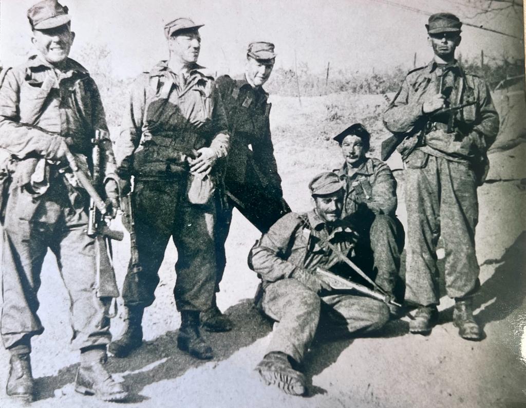 edencamp's tweet photo. 70 years ago yesterday, the Korean Armistice Agreement was signed, which ended three years of fighting on the Korean Peninsula.
In today's #ForgottenFriday, we are delving into the rich history of the Korean War. Click the link below to discover more!
https://t.co/6KUSTQZb6M https://t.co/xGSROtUSp7